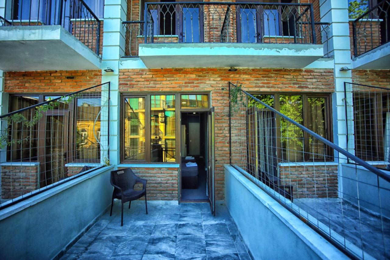 Hotel Rero Kutaisi Ngoại thất bức ảnh
