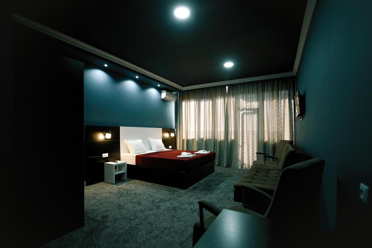 Hotel Rero Kutaisi Ngoại thất bức ảnh