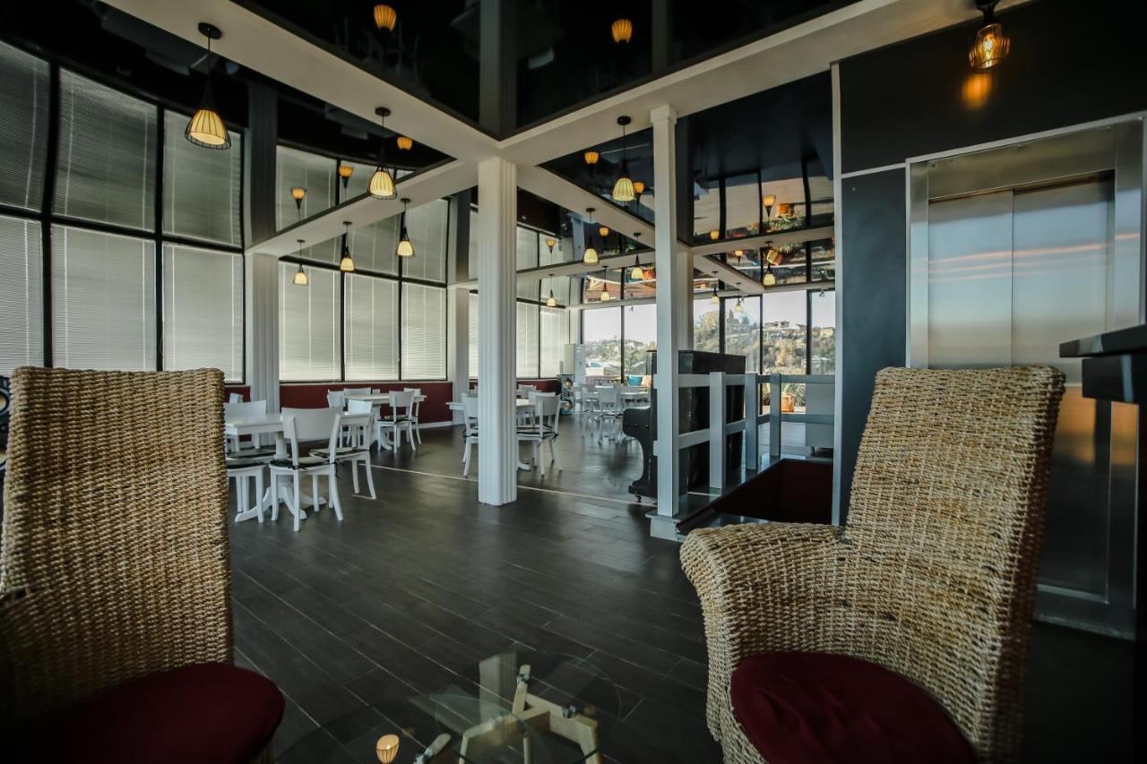 Hotel Rero Kutaisi Ngoại thất bức ảnh